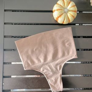 Skims Nordstrom core control thong sienna s/m